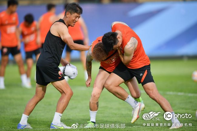 不过，洪五爷不知道，他今天过来，可不是为了点卯，而是为了打个前站。